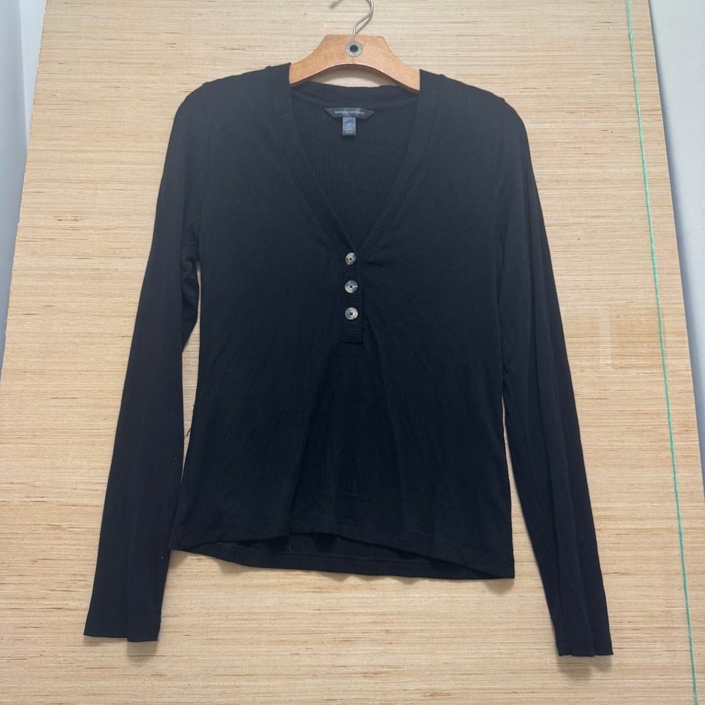 Banana Republic Womens Ribbed Henley Top Black Long Sleeve V-Neck Size M